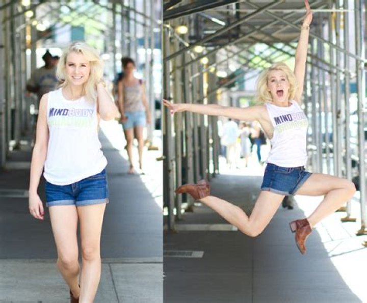 Jeanine Mason Height, Weight, Measurements, Bra Size, Shoe Size