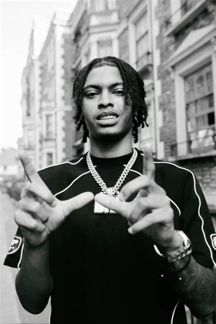 Rapper Archives - Celebrity Profiles