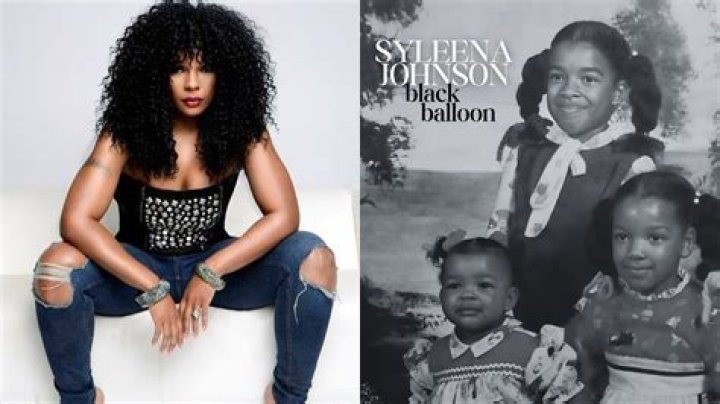 Syleena Johnson Net Worth Takes A Chair At $2 Million